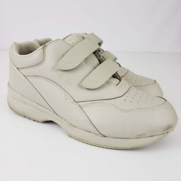 propet orthopedic shoes